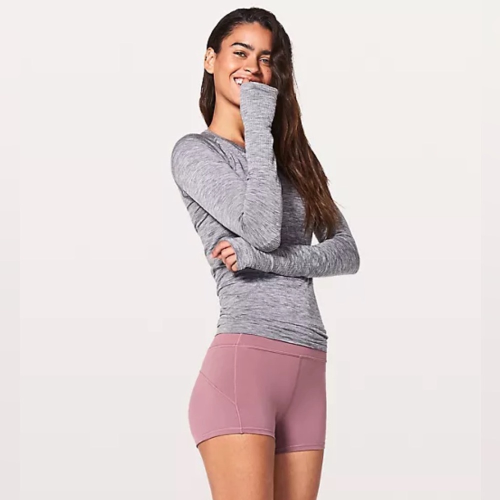 Lululemon in-movement high-rise short 2.5” Everlux